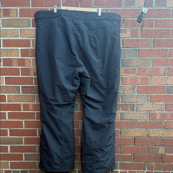 L.L. Bean Women’s Insulated Snow Pants – Black 2X Plus - Picture 7 of 7